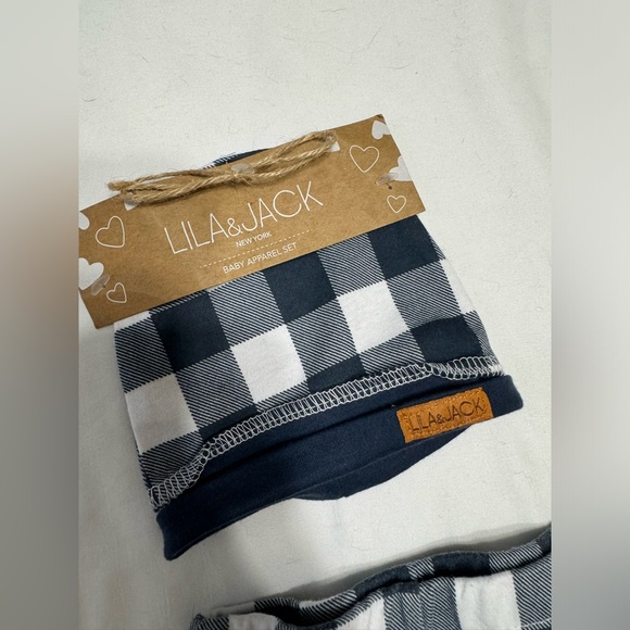 Lila & Jack | Blue & White Buffalo Check Baby Hat & Pants Set | Size 9-12 Months - Picture 2 of 3